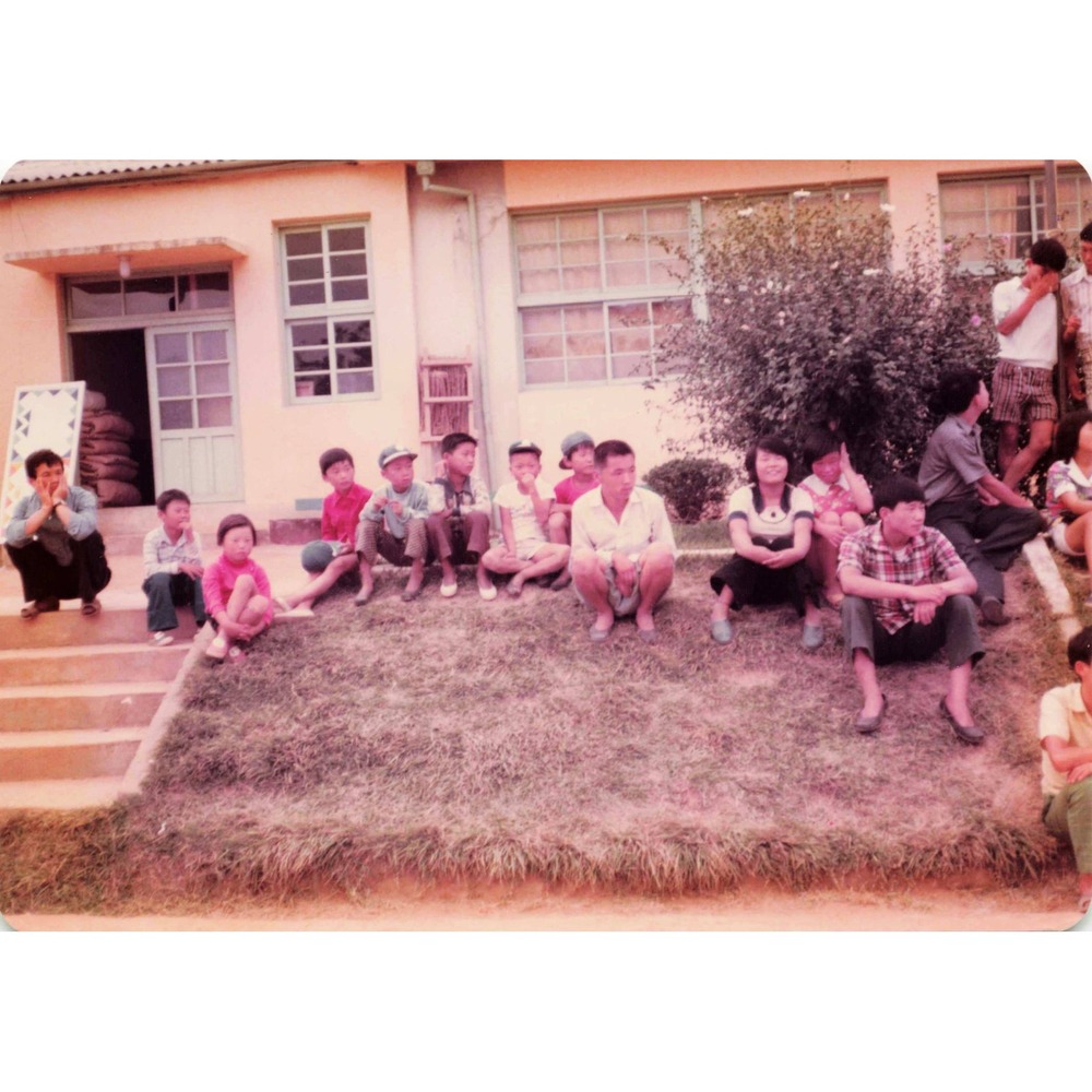 12 Vintage 1980s Osan Air Base Korea USAF Orphanage Visit Photo Lot - Picture 2 of 12